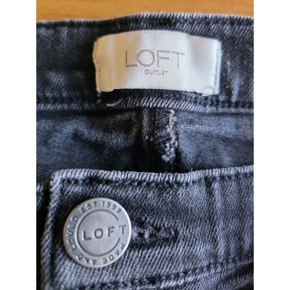 Loft Outlet Womens Size 16 Black Gray Denim Shorts 4 Inch Inseam Stretch Cotton - Picture 2 of 10